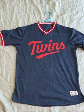 Twins Navy & Red Women's Short-Sleeve Jersey Top